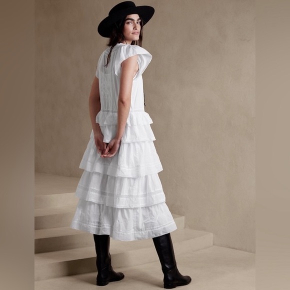 NWT! BANANA REPUBLIC BLACK SELENE EMBROIDERED MIDI DRESS - MULTIPLE SIZES - Picture 2 of 3